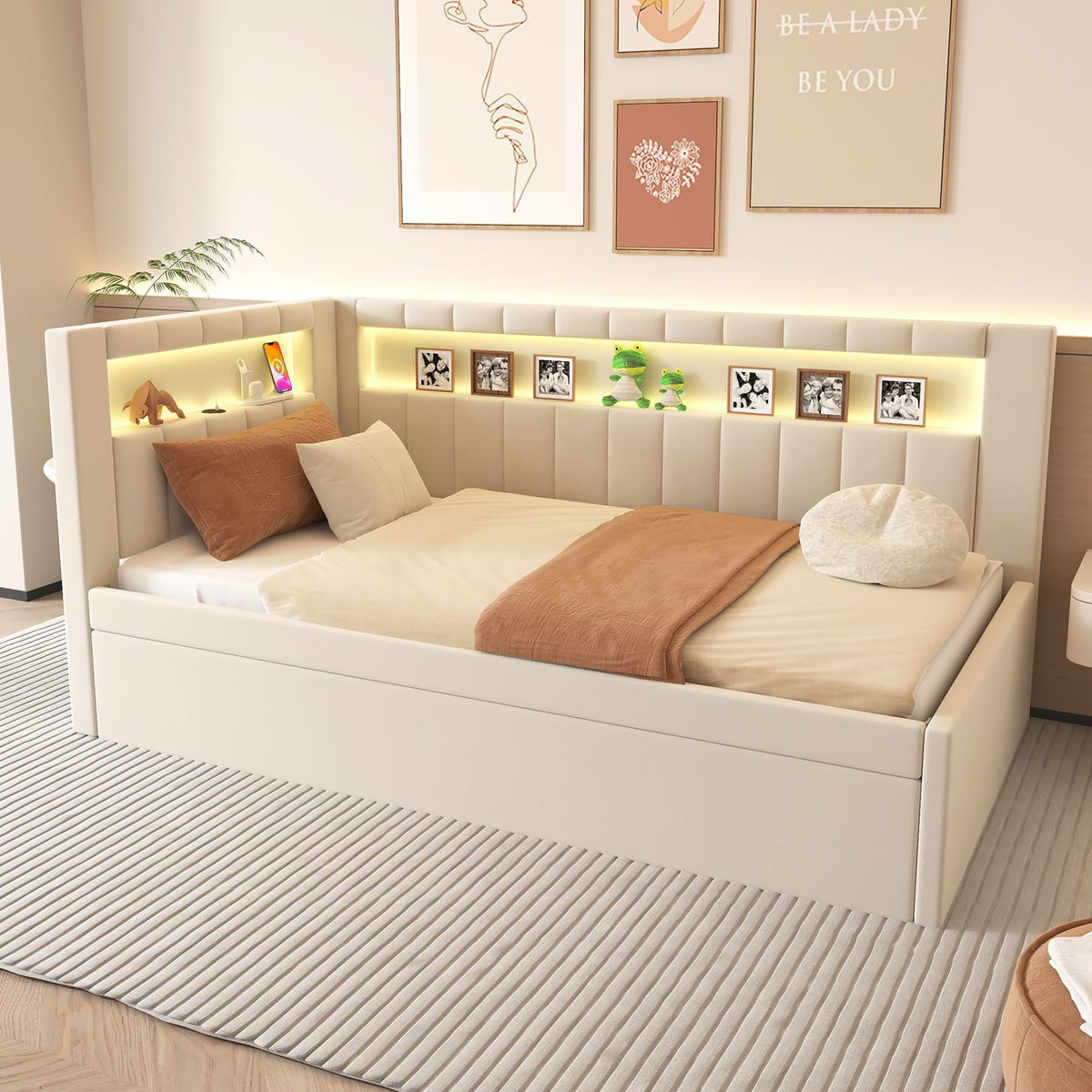 White Twin Size Daybed with Trundle X3466