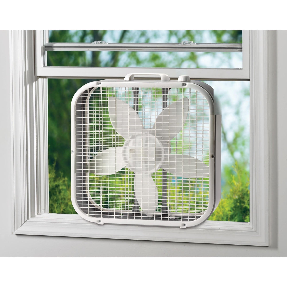20" White Box Fan, 3 Speeds Z83885